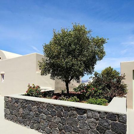 North Santorini A Luxury Spa Hotel Pýrgos Buitenkant foto