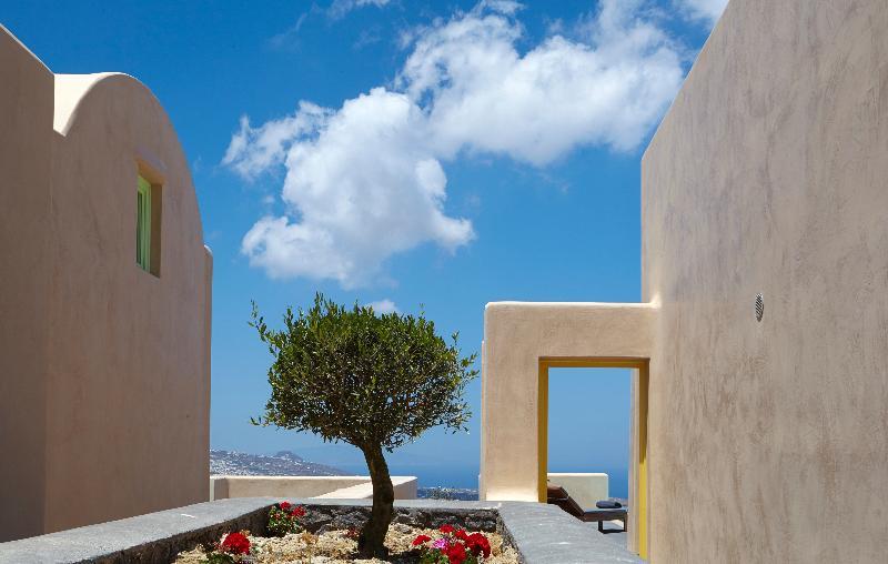 North Santorini A Luxury Spa Hotel Pýrgos Buitenkant foto