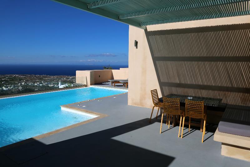 North Santorini A Luxury Spa Hotel Pýrgos Buitenkant foto