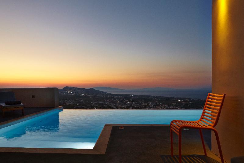 North Santorini A Luxury Spa Hotel Pýrgos Buitenkant foto