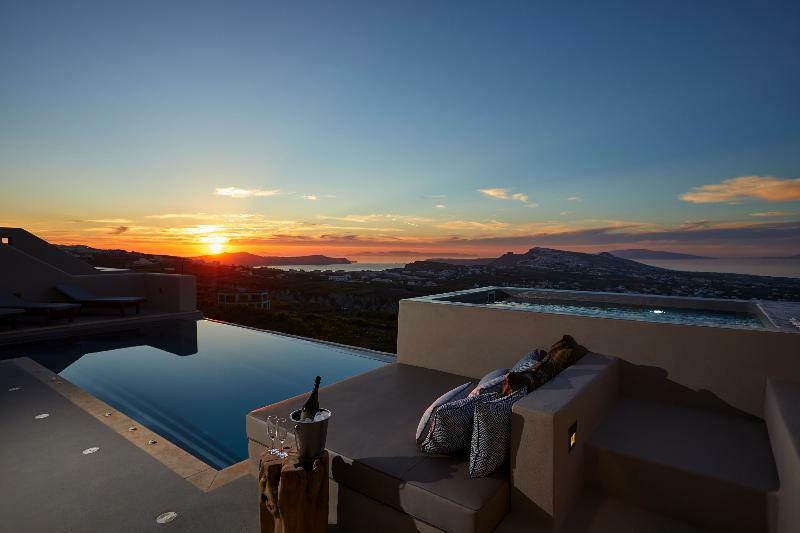 North Santorini A Luxury Spa Hotel Pýrgos Buitenkant foto